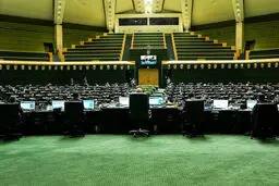 رفراندوم خاموش علیه جریان‌های تریبون باز در مجلس