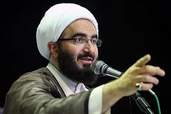 امام جمعه تهران: در یک جنگ تمام‌عیار به سر می‌بریم/ باید صرفه‌جویی کنیم