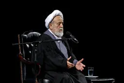 کنایه مهم شیخ حسین انصاریان درباره مال مردم خوری