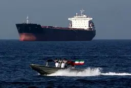 سناریوی انفجار خلیج فارس؛ اگر ایران تنگه هرمز را ببندد، چه می‌شود؟