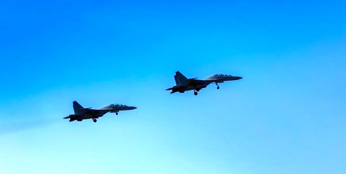 جهان در انتظار جنگ جهانی سوم/ رزمایش جنگنده‌های چینی نزدیک نیروهای آمریکا+ عکس