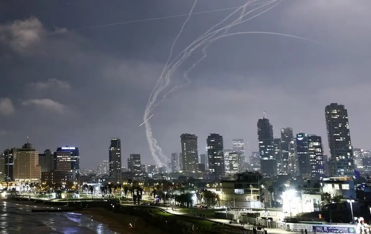 لحظه نابودی آتشبار پدافند موشکی وزارت جنگ اسرائیل توسط موشک ایران + فیلم