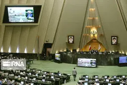 ثبت حقوق قالیباف در سامانه سازمان استخدامی