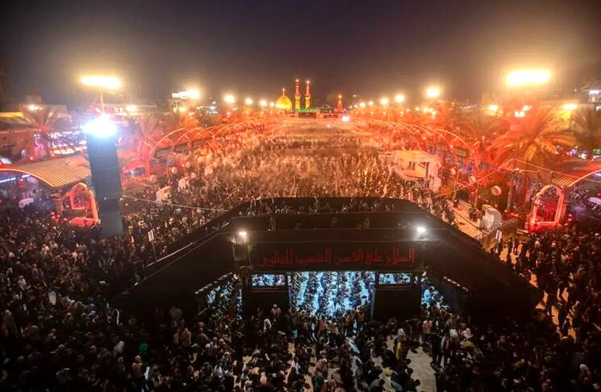 فریاد مرگ بر آمریکا در حرم مطهر اباعبدالله الحسین (ع)