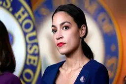 از آسمان ایران تا صحن کنگره؛ وقتی یک موشک، صندلی ترامپ را لرزاند!