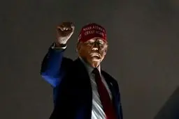 ترامپ: جنگ تجاری آسان نخواهد بود