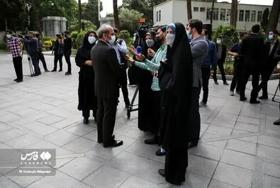 حاشیه دولت