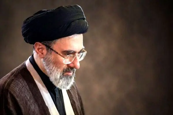 دو تصویر جدید از رهبر انقلاب منتشر شد