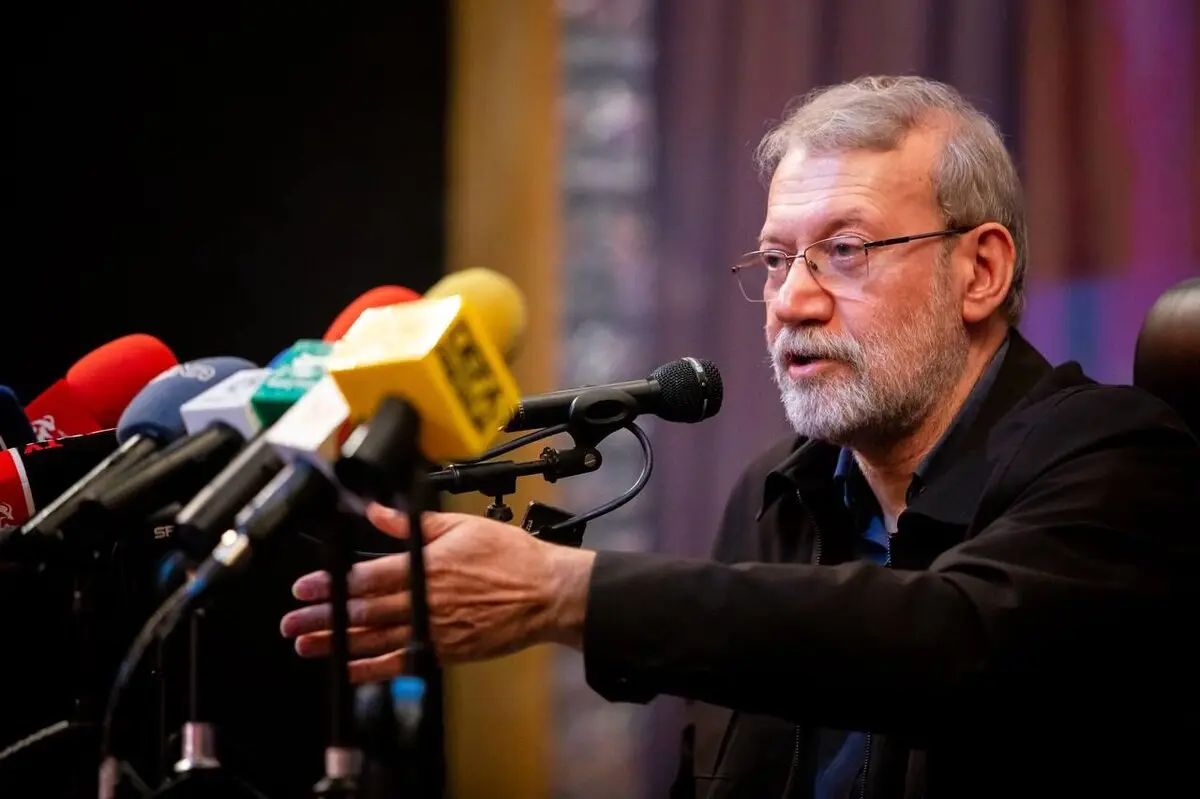 لاریجانی : تدبیر رهبری صحنه جنگ را تغییر داد