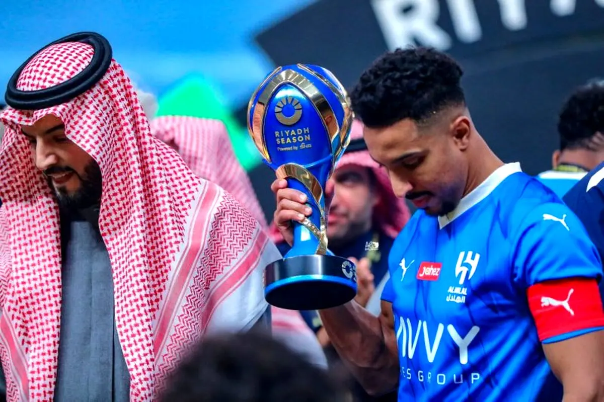 مرد سال فوتبال آسیا به دیدار با سپاهان رسید