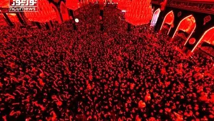 مرثیه‌سرایی دیدنی در حرم مطهر امام حسین (ع)
