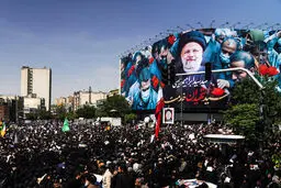 دو واکنش رسانه‌ای به حماسه یک ملت بزرگ