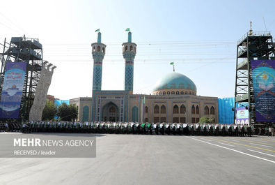 رهبر انقلاب دانشگاه‌ افسری