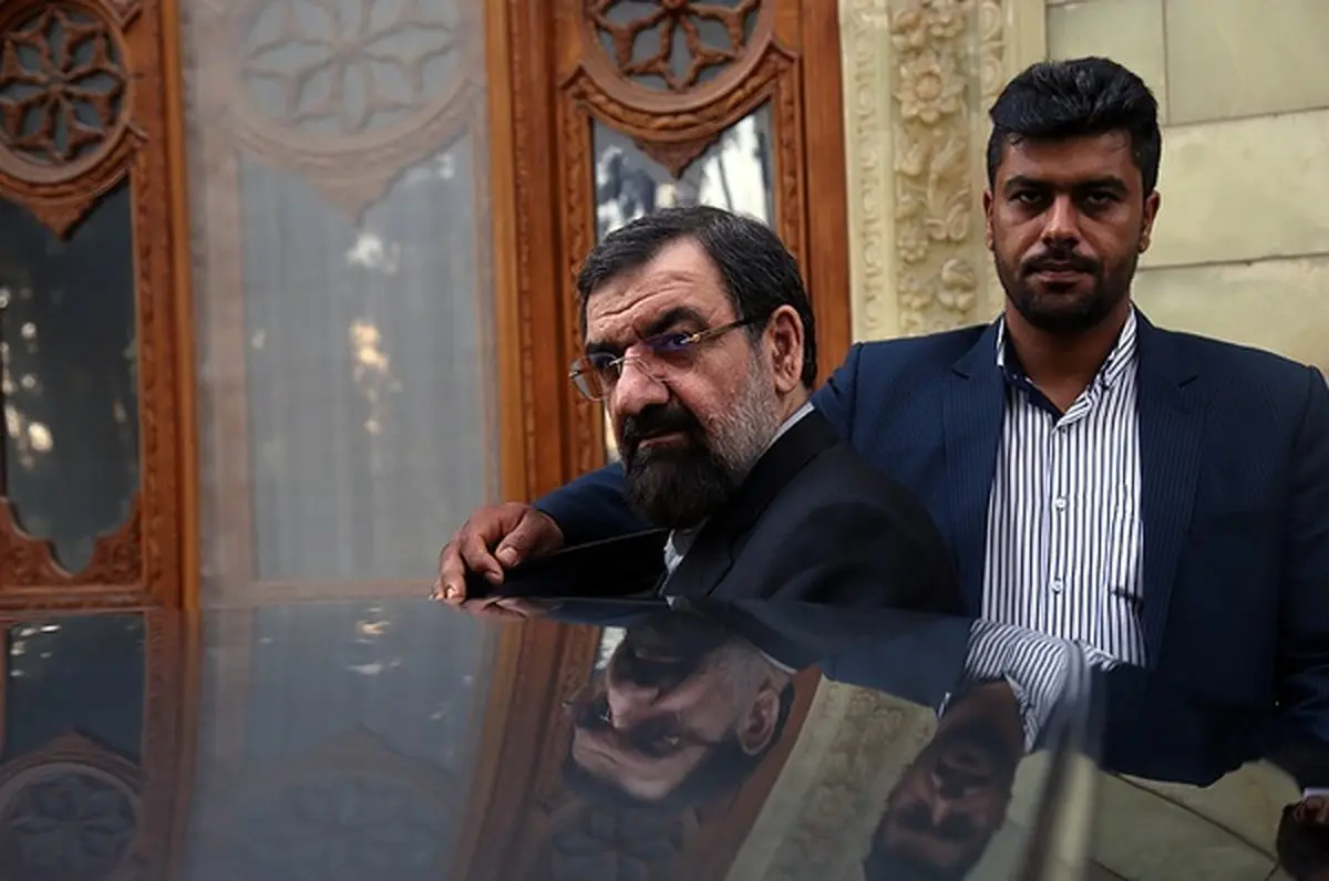 اولین عکس از حضور محسن رضایی در شعبه اخذ رای