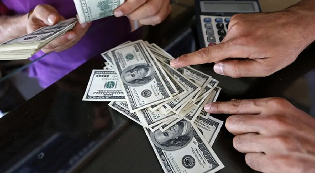 دلار ۵ هزار تومان ارزان شد | موج کاهشی قیمت دلار تا چه سطحی ادامه دارد؟