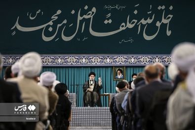 دیدار مسئولان نظام و میهمانان وحدت اسلامى‌ با رهبر انقلاب