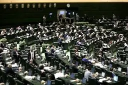 خبر تلخ نماینده مجلس درباره حقوق کارمندان در سال آینده