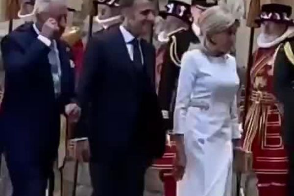 ضایع شدن دوباره مکرون توسط همسرش مقابل پادشاه انگلیس
