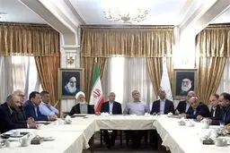 دستور فوری پزشکیان برای تسریع در روند رفع موانع فعالیت‌های اقتصادی