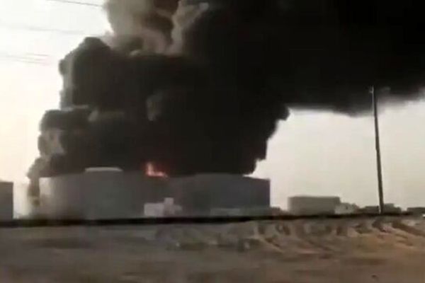 انفجاری بزرگ در مخازن سوخت پس از حملات پهپادی