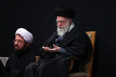 رهبر انقلاب