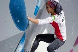 استوری الناز رکابی درباره علت کشف حجابش در مسابقه + عکس