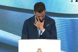 خداحافظی اشکبار با نا چو: بغض همه شکست