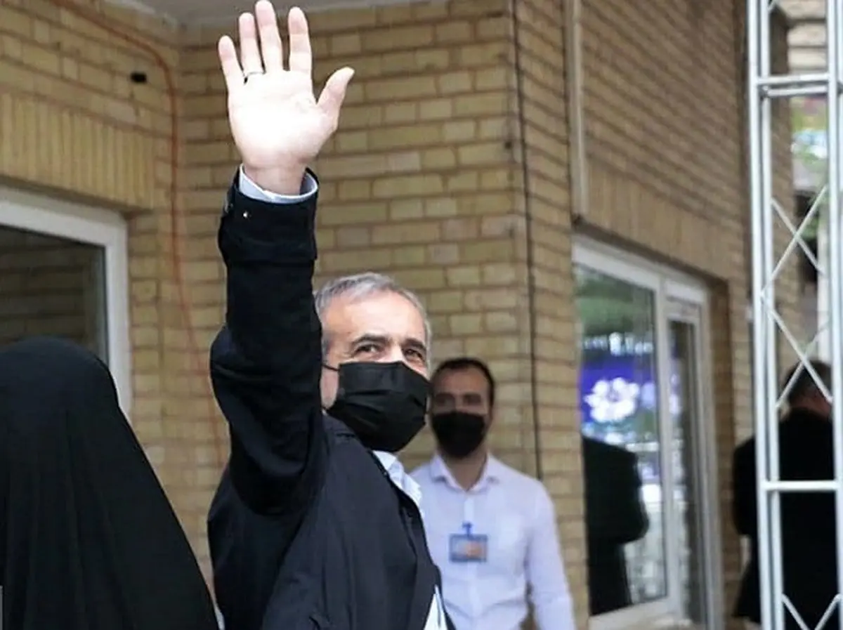 پزشکیان هیچگونه رایزنی جهت احراز صلاحیت خود نخواهد کرد