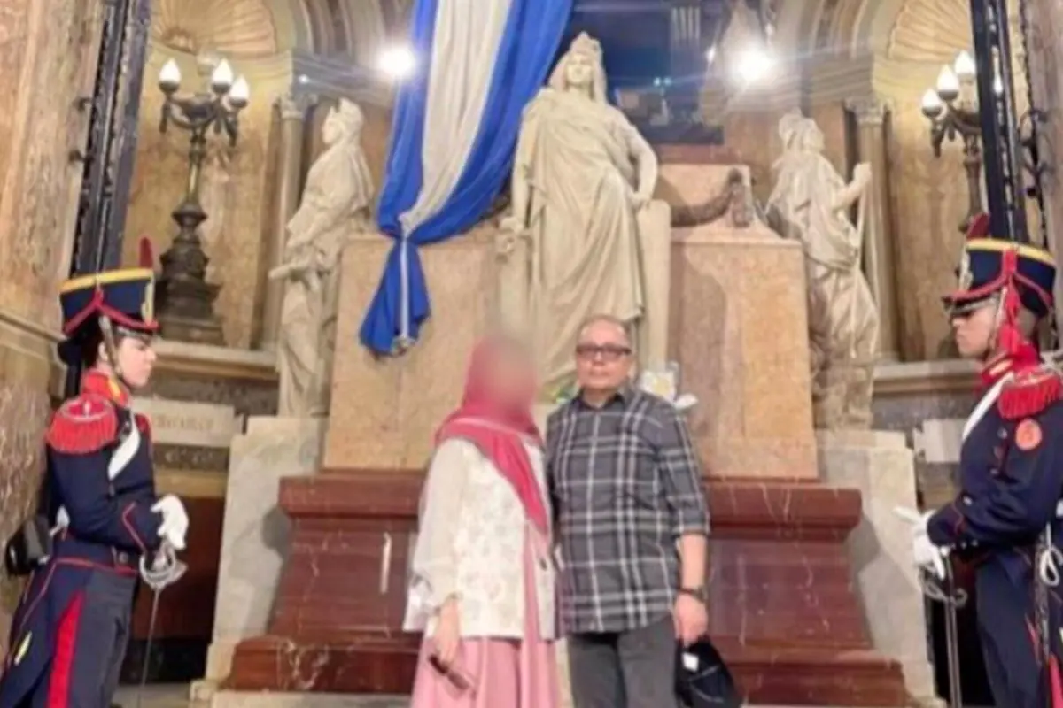 لورفتن عکس جنجالی از معاون پزشکیان در آژانتین!