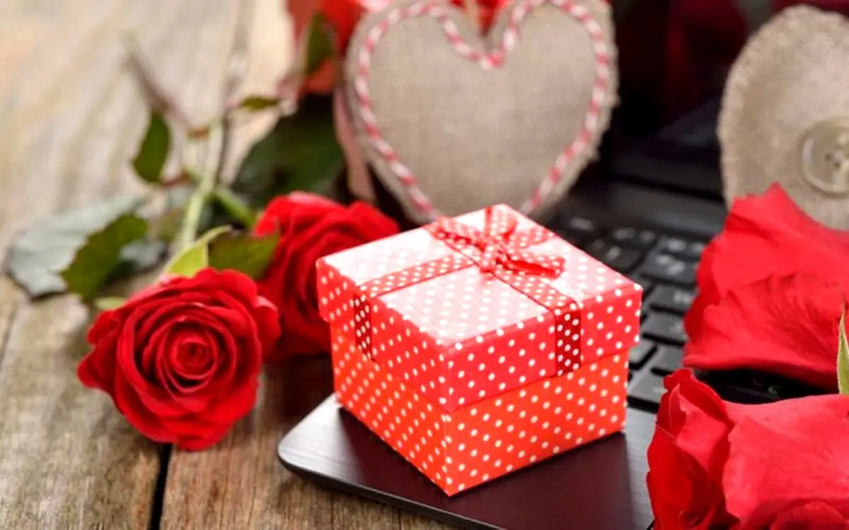 بهترین کادوهای عاشقانه برای جلب نظر آقایان!
