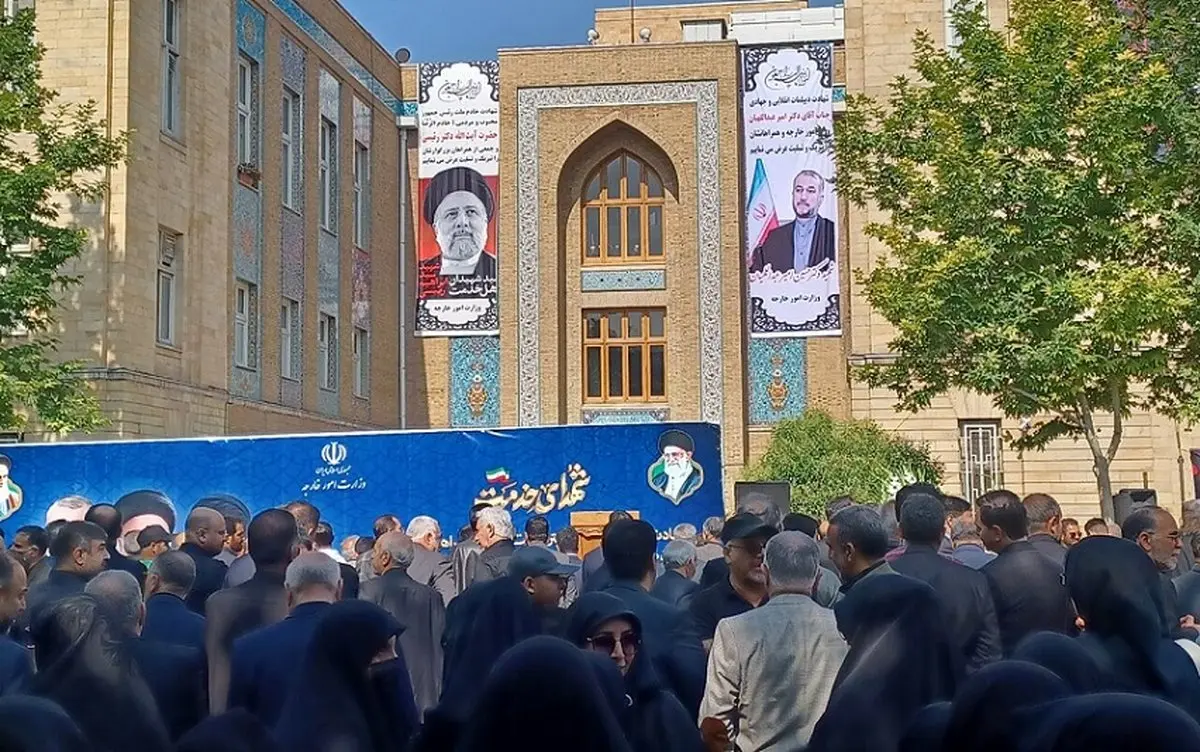 مراسم وداع با شهید امیرعبداللهیان با حضور مقامات کشور و لشکری برگزار شد