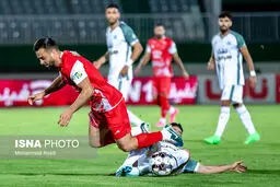 تصاویر هفته نخست لیگ برتر فوتبال ایران( پرسپولیس و ذوب آهن)