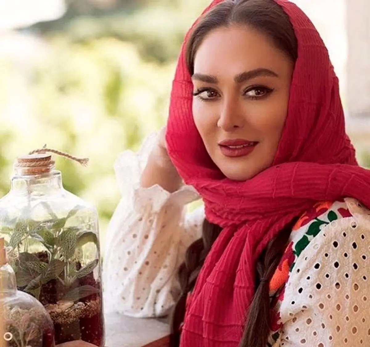 پوشش متفاوت و شوکه کننده الهام حمیدی 