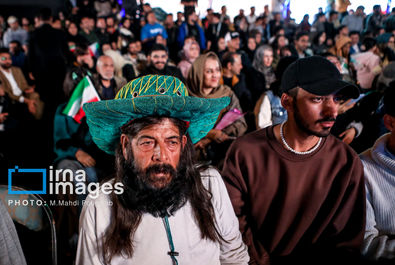 زانو زنندگان