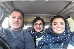 عکس سنگ مزار علی سلیمانی با دستخط خودش | فیلم بی تابی دختر علی سلیمانی بر سر قبر پدر