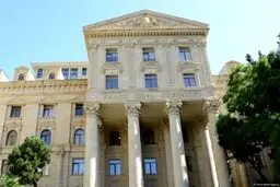 باکو:تلاش پاریس برای  صحیح ایروان غیرقابل قبول است