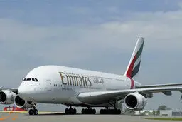 مهارت حیرت‌انگیز خلبان و گردش دیدنی ایرباس A319 برای فرود