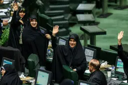نمایندگان زن کاندیدای نایب رئیسی مجلس می‌شوند؟