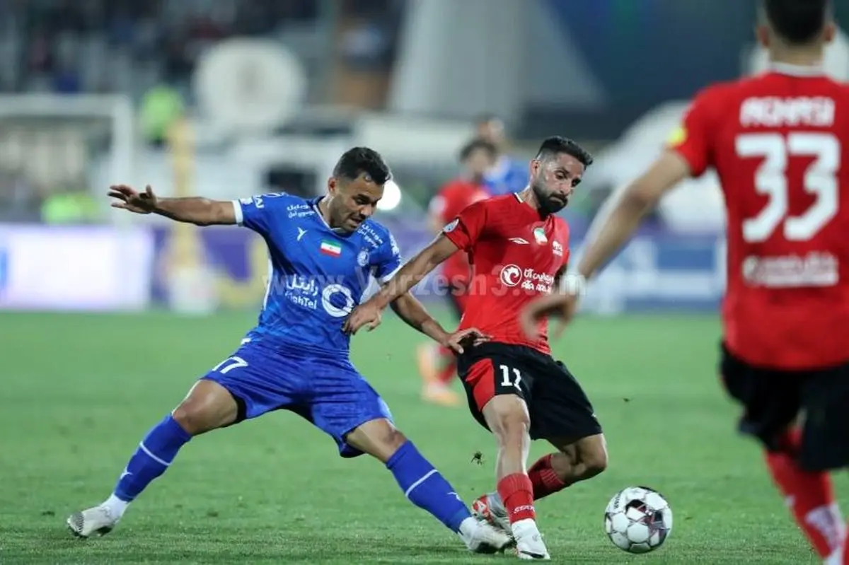 گزارش زنده: تراکتور 0 - استقلال 0