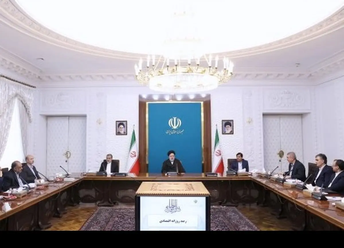 گزارش مسئولان به رئیسی درباره کاهش قیمت مسکن، گوشت، مرغ، سکه و طلا