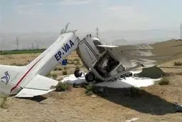 سقوط هواپیمای آموزشی سبک در شمال فرودگاه بجنورد + جزئیات
