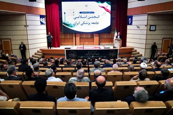 پزشکیان: حالا که در قدرت و عزت هستیم باید جنگ را پایان دهیم