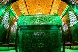 تصاویر نصب پرده جدید مزار مطهرحضرت عباس(ع)