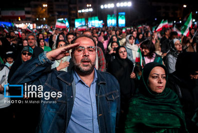 زانو زنندگان