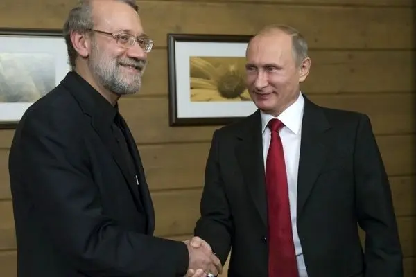 چرا لاریجانی محرمانه به دیدار پوتین رفت؟