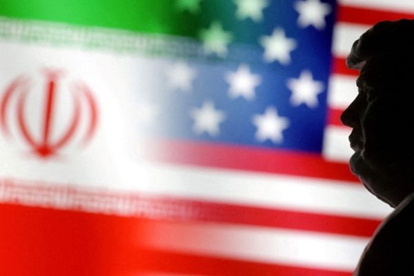 ادعای بعضی از منابع آمریکایی: همه‌چیز در مورد ایران فروپاشیده است!