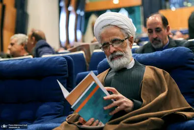 حجتی کرمانی
