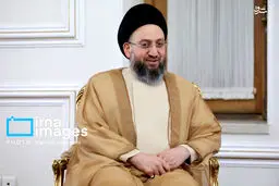 حکیم اتمام حجت کرد