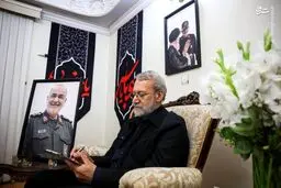 تصاویر  دیدار علی لاریجانی با خانواده شهیدان باقری و سلامی