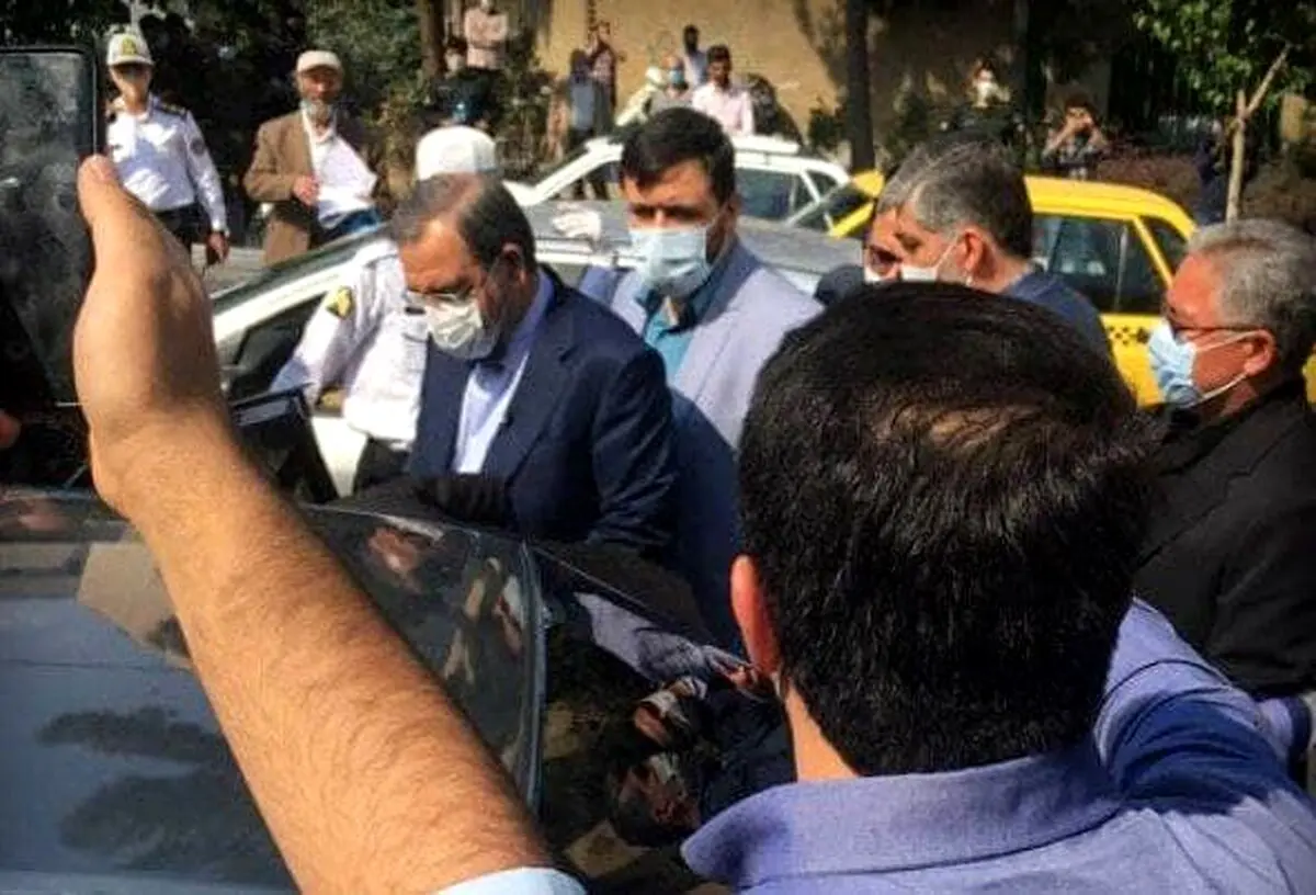 محسن رضایی وارد وزارت کشور شد